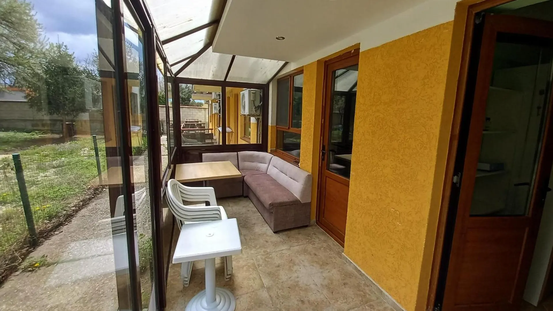 Lovely Nest With Glass Veranda Varna Bulgaria