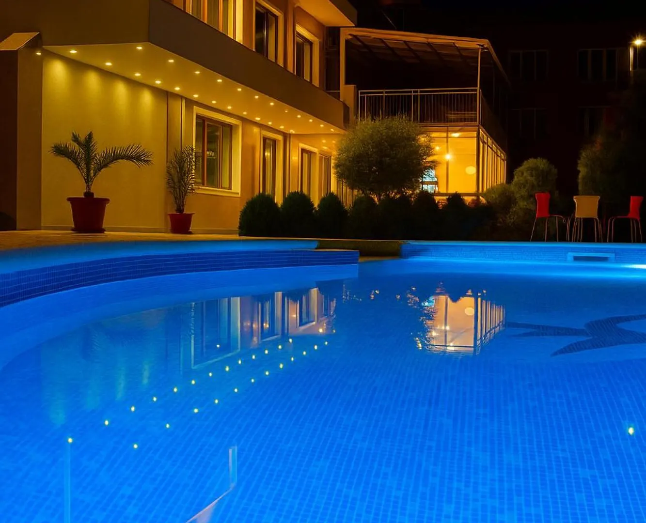 Lovely Nest With Glass Veranda Varna Apartment